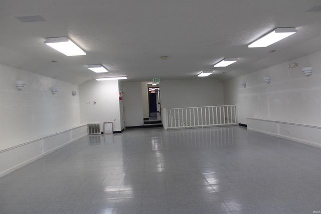 809 S Harrison Street, Alexandria, IN 46001