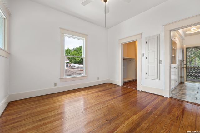 636 Patterson Ave Apt C, Alamo Heights, TX 78209