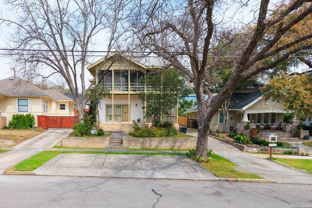 636 Patterson Ave Apt C, Alamo Heights, TX 78209