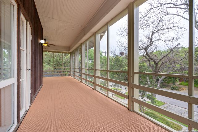 636 Patterson Ave Apt C, Alamo Heights, TX 78209