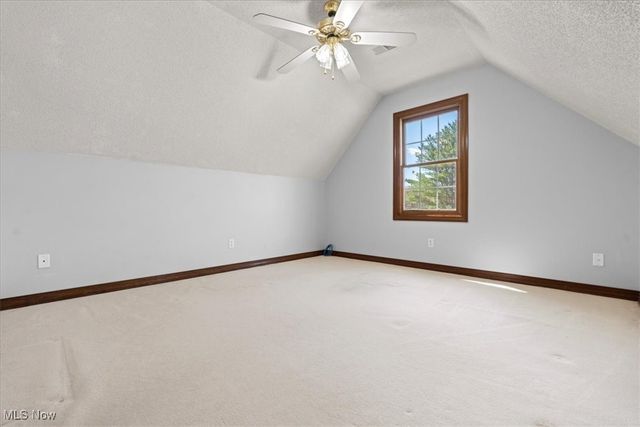 5215 Glenbrook Drive, Vienna, WV 26105