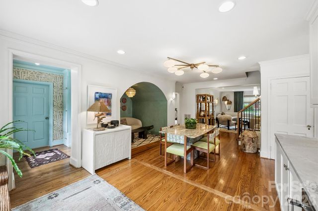 2421 Hassell Place, Charlotte, NC 28209