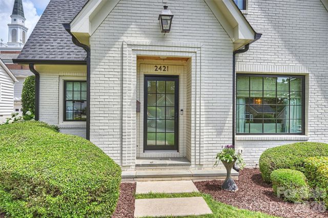 2421 Hassell Place, Charlotte, NC 28209