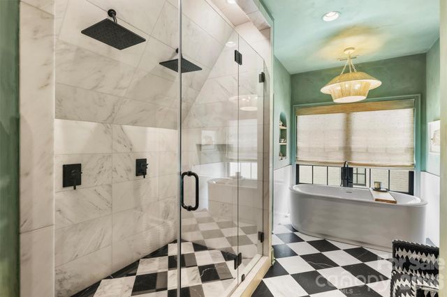 2421 Hassell Place, Charlotte, NC 28209