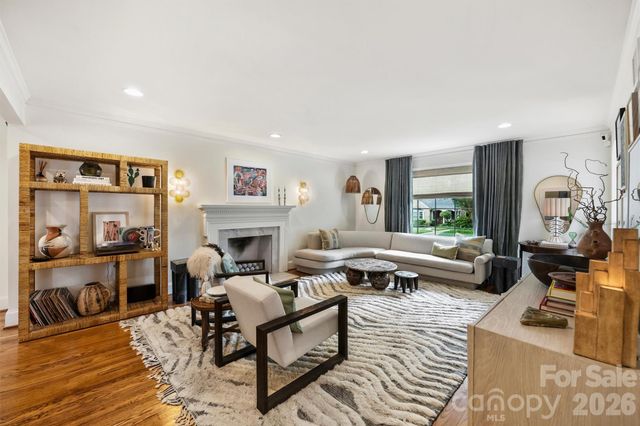 2421 Hassell Place, Charlotte, NC 28209