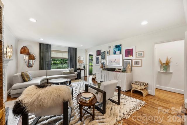2421 Hassell Place, Charlotte, NC 28209