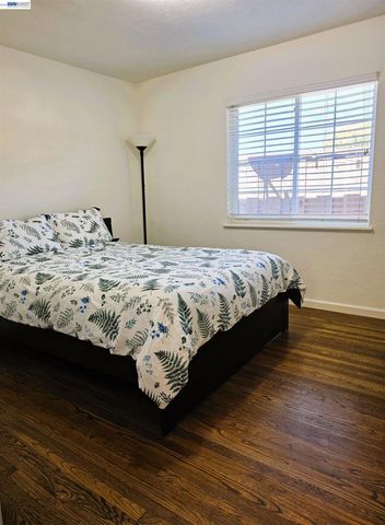 22341 N 6Th St, Castro Valley, CA 94546