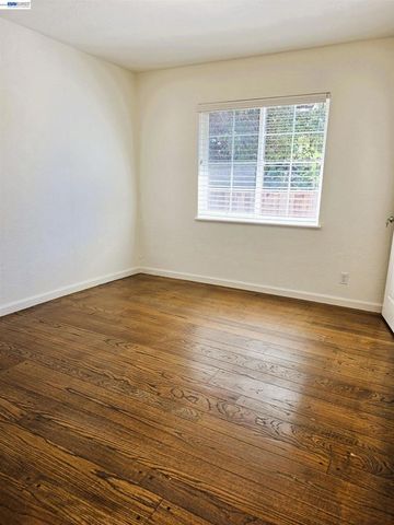 22341 N 6Th St, Castro Valley, CA 94546