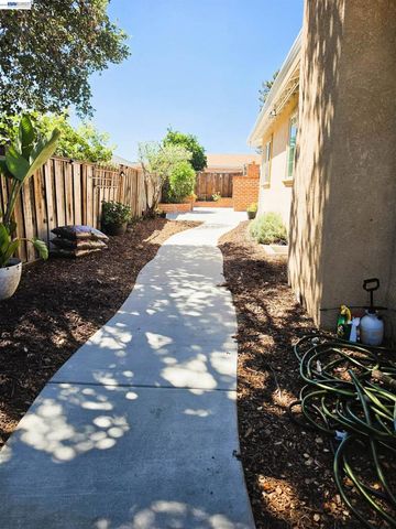 22341 N 6Th St, Castro Valley, CA 94546