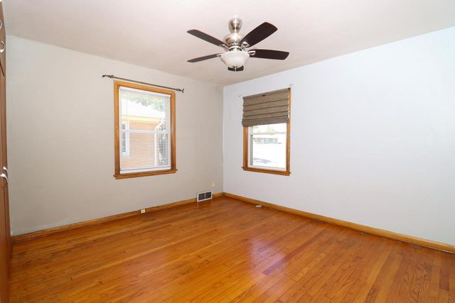 3216 22nd AVENUE, Kenosha, WI 53140