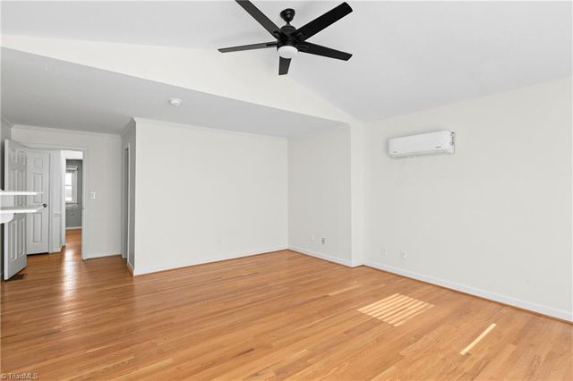 2780 Woodvale Drive, Winston-salem, NC 27127