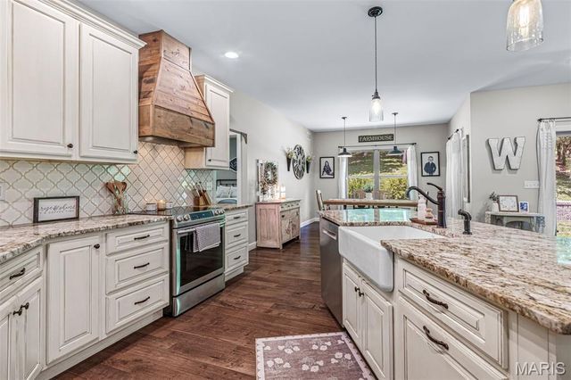 3649 Roads End Acres Road, Imperial, MO 63052