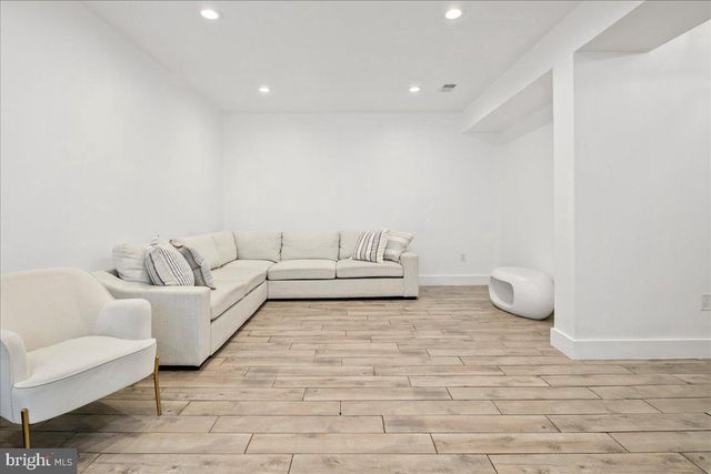 3121 24TH ST S, Arlington, VA 22206