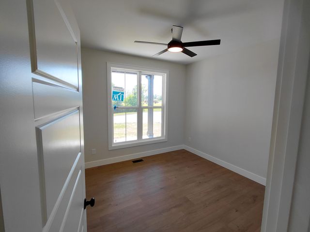 20 LAKEVIEW Road, Stanford, KY 40484