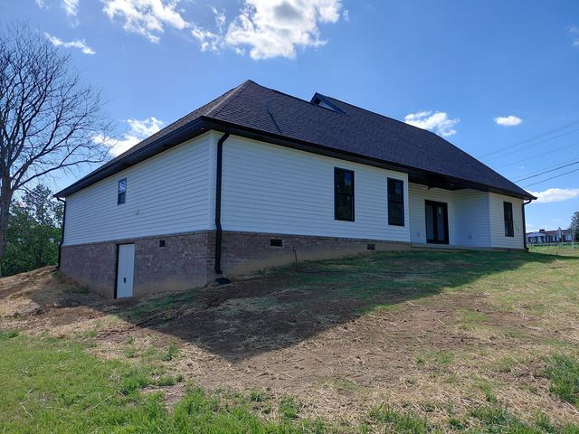 20 LAKEVIEW Road, Stanford, KY 40484