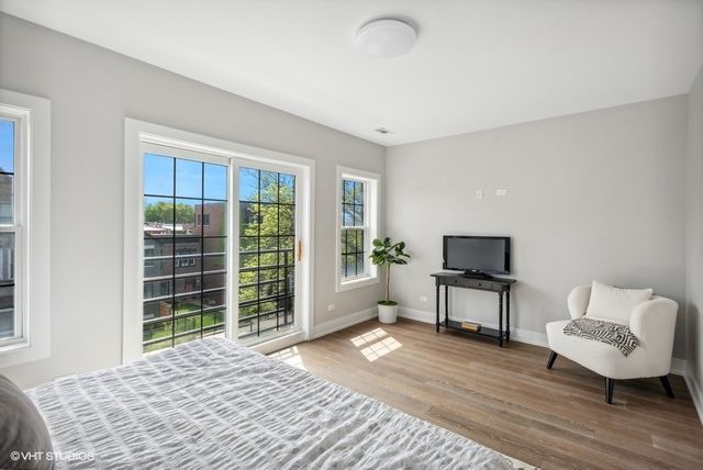 4824 S Champlain Avenue 4, Chicago, IL 60615