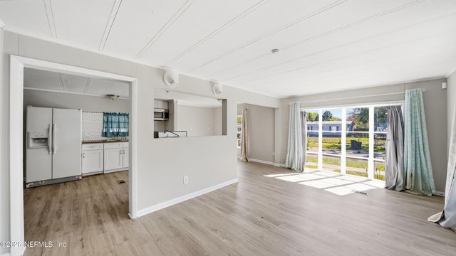 5827 JASON Drive, Jacksonville, FL 32244