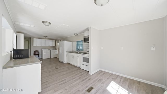5827 JASON Drive, Jacksonville, FL 32244