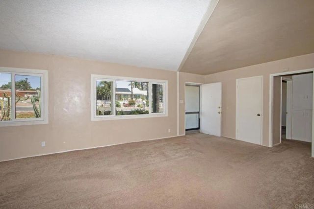 976 Olive Avenue, Vista, CA 92083