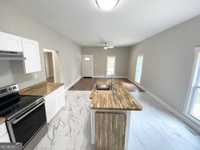 702 Roosevelt Street, Monroe, GA 30656