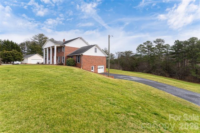 308 Goughes Branch Road, Leicester, NC 28748