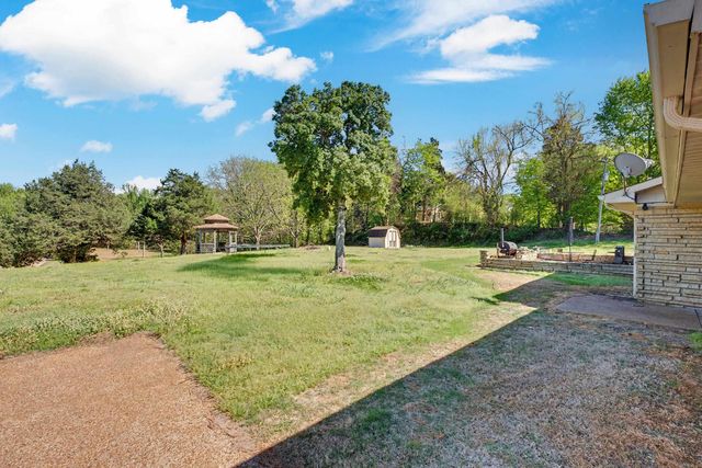 2526 Hwy 242 W, Lexa, AR 72355