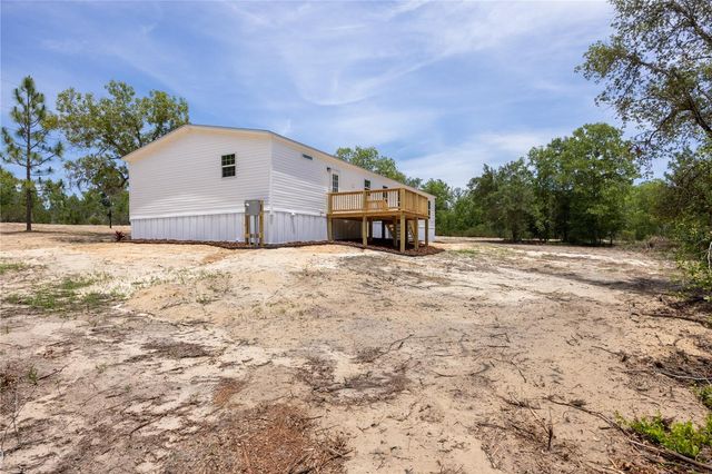 119 LONDON AVENUE, Interlachen, FL 32148