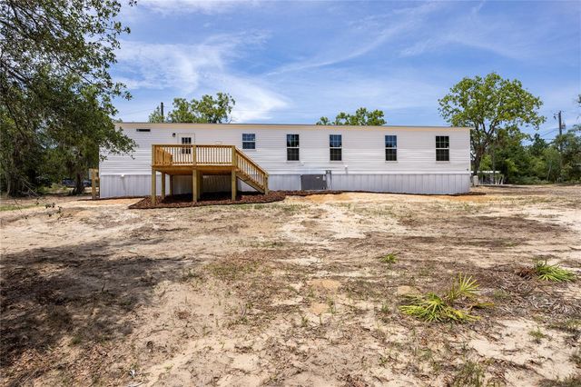 119 LONDON AVENUE, Interlachen, FL 32148