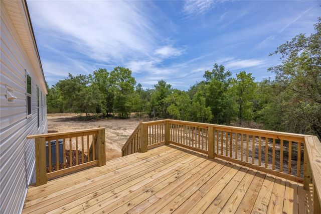 119 LONDON AVENUE, Interlachen, FL 32148