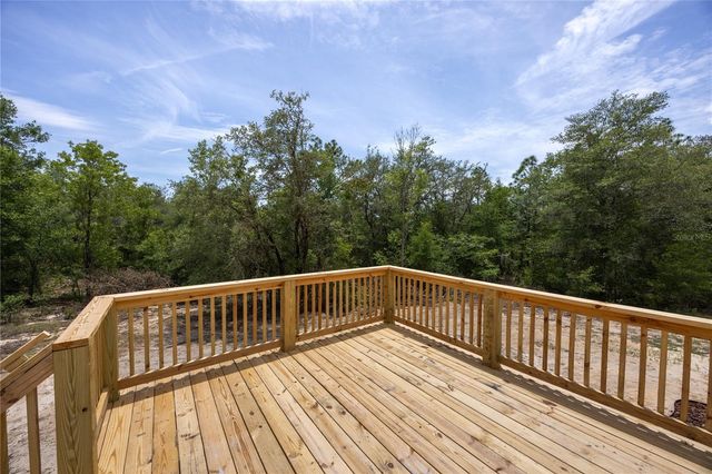 119 LONDON AVENUE, Interlachen, FL 32148