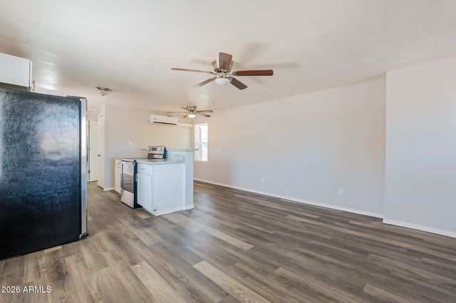 1425 E ROOSEVELT Street, Phoenix, AZ 85006