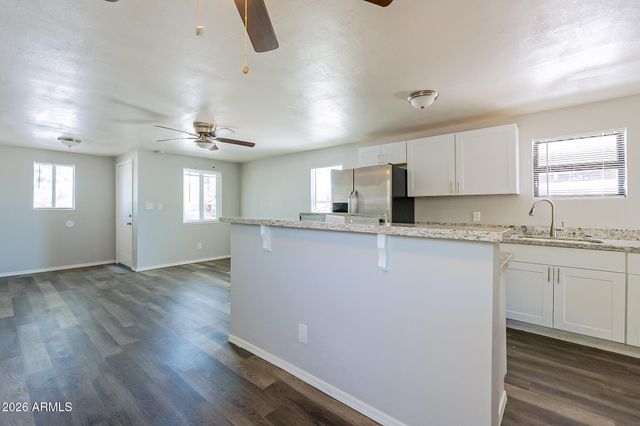 1425 E ROOSEVELT Street, Phoenix, AZ 85006