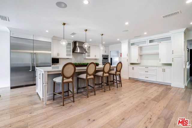 4239 W Mcfarlane Avenue, Burbank, CA 91505