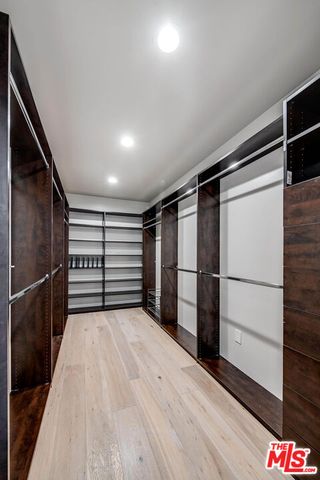 4239 W Mcfarlane Avenue, Burbank, CA 91505