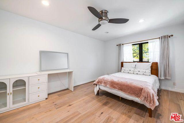 4239 W Mcfarlane Avenue, Burbank, CA 91505