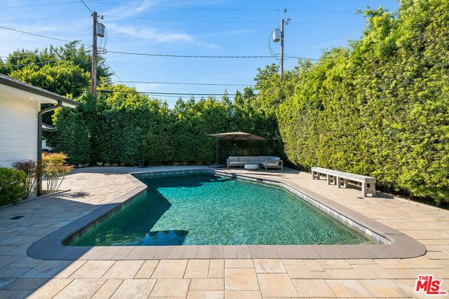 4239 W Mcfarlane Avenue, Burbank, CA 91505