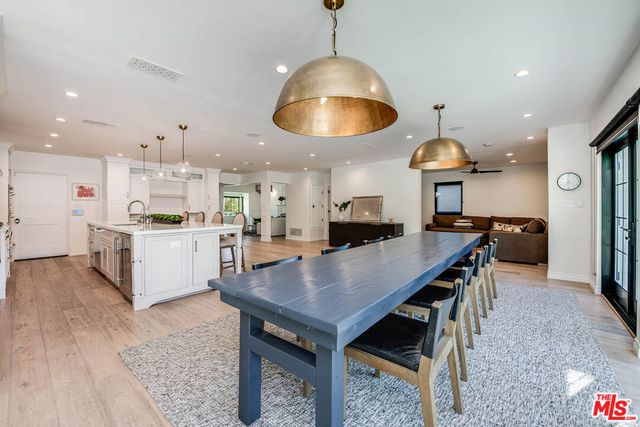 4239 W Mcfarlane Avenue, Burbank, CA 91505