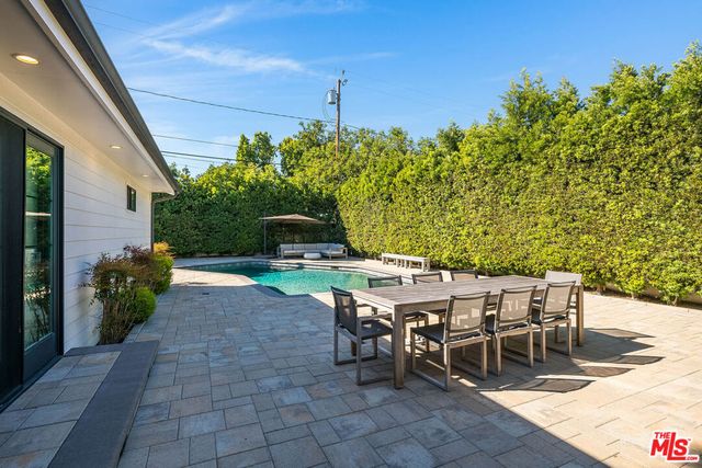 4239 W Mcfarlane Avenue, Burbank, CA 91505