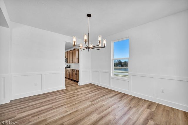 3618 Great Windsor Lane, Green, OH 44685