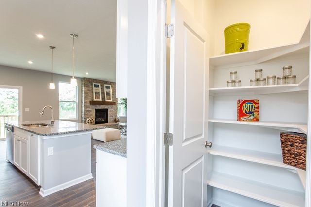 3618 Great Windsor Lane, Green, OH 44685