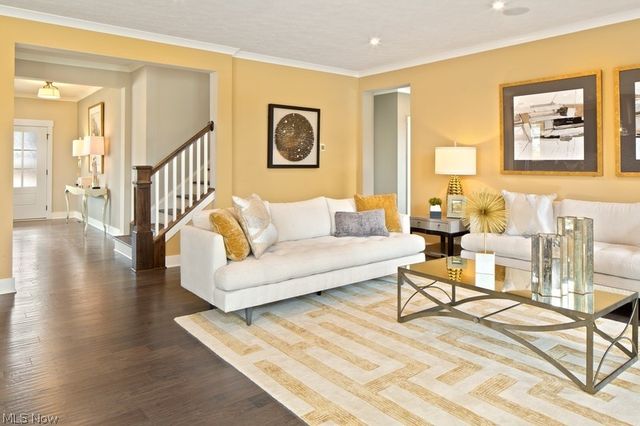 3618 Great Windsor Lane, Green, OH 44685