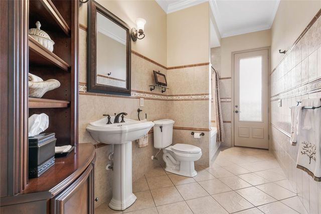 2 CAITLIN COURT, Palm Coast, FL 32137