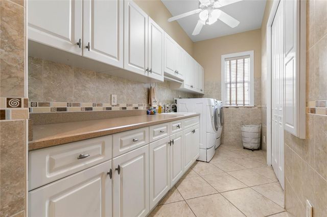 2 CAITLIN COURT, Palm Coast, FL 32137