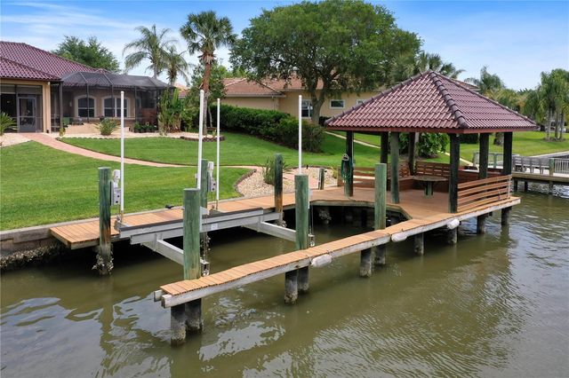 2 CAITLIN COURT, Palm Coast, FL 32137