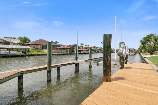 2 CAITLIN COURT, Palm Coast, FL 32137