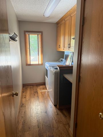1330 N Hickory Creek, Wichita, KS 67235