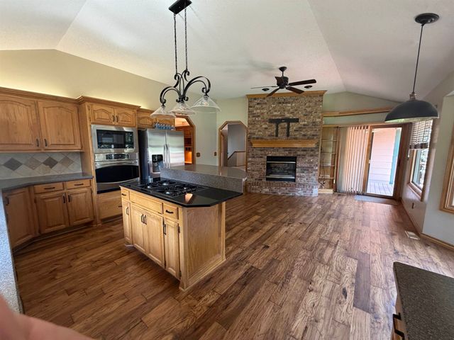 1330 N Hickory Creek, Wichita, KS 67235