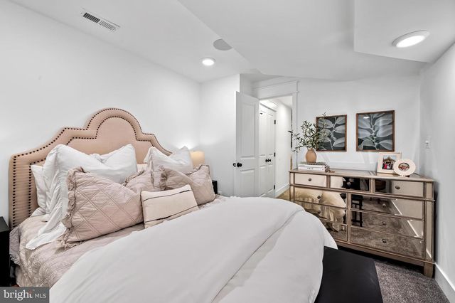 613 S CURLEY ST, Baltimore, MD 21224