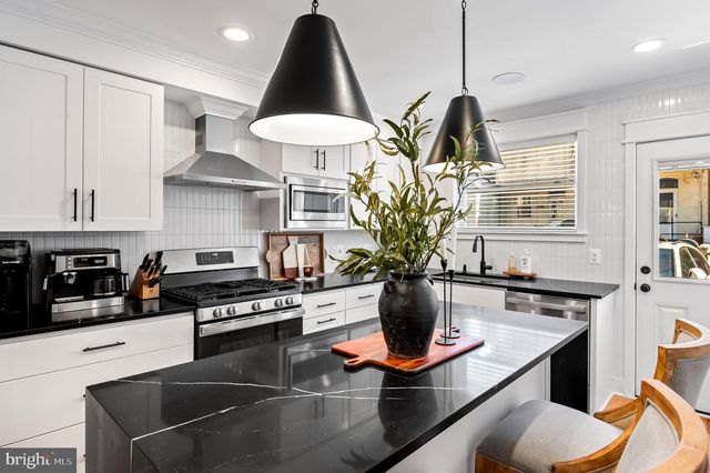 613 S CURLEY ST, Baltimore, MD 21224