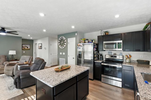 5714 Millbrook Drive, Middletown, OH 45042